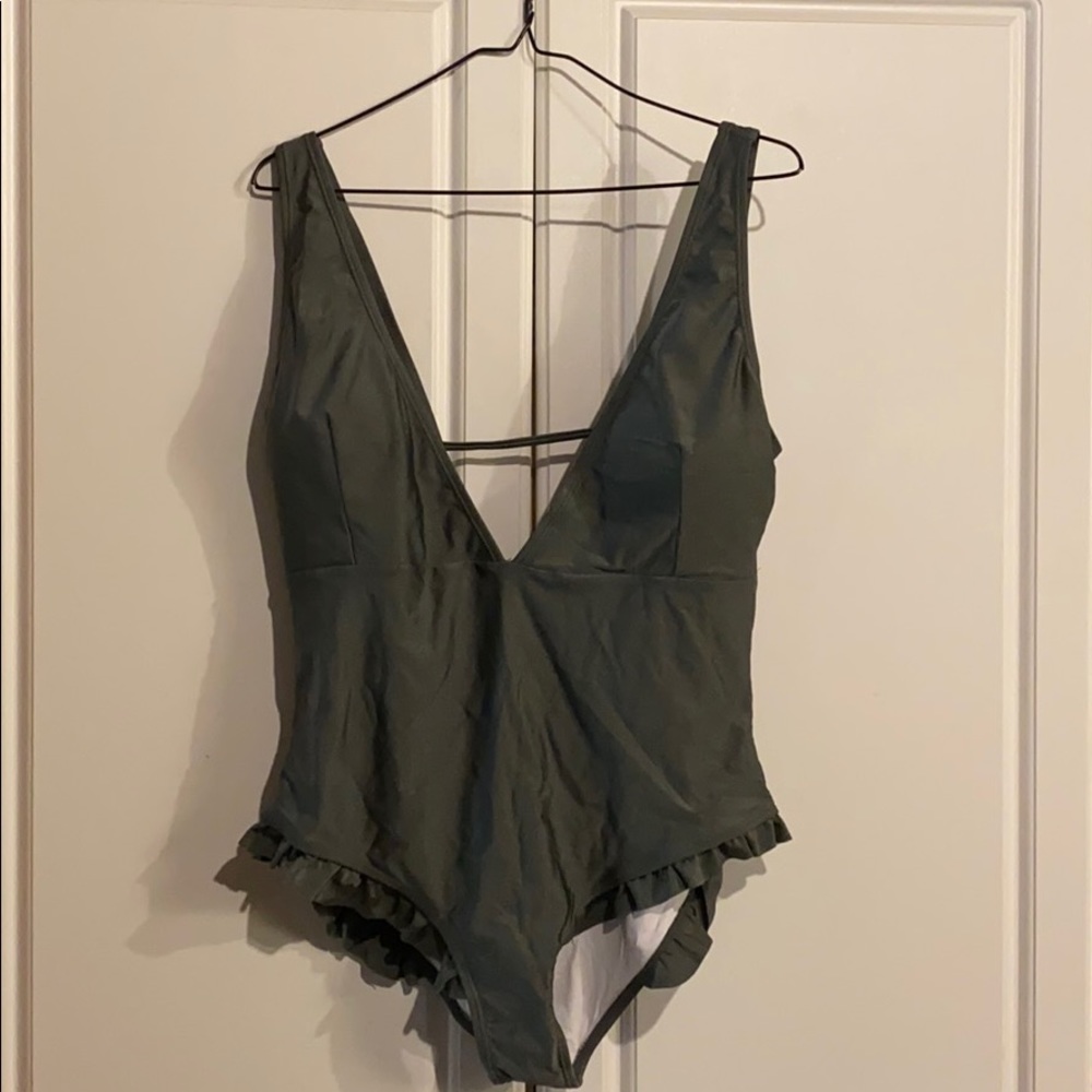 Gray Deep-V Cupshe One Piece Swimsuit